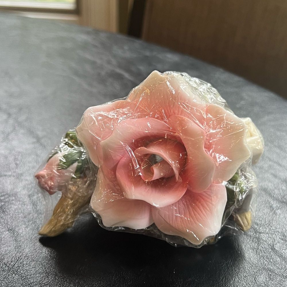 Porcelain Rose Night Light